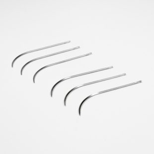 Half-Curved Triangular Suture Needle | Vet Way Ltd